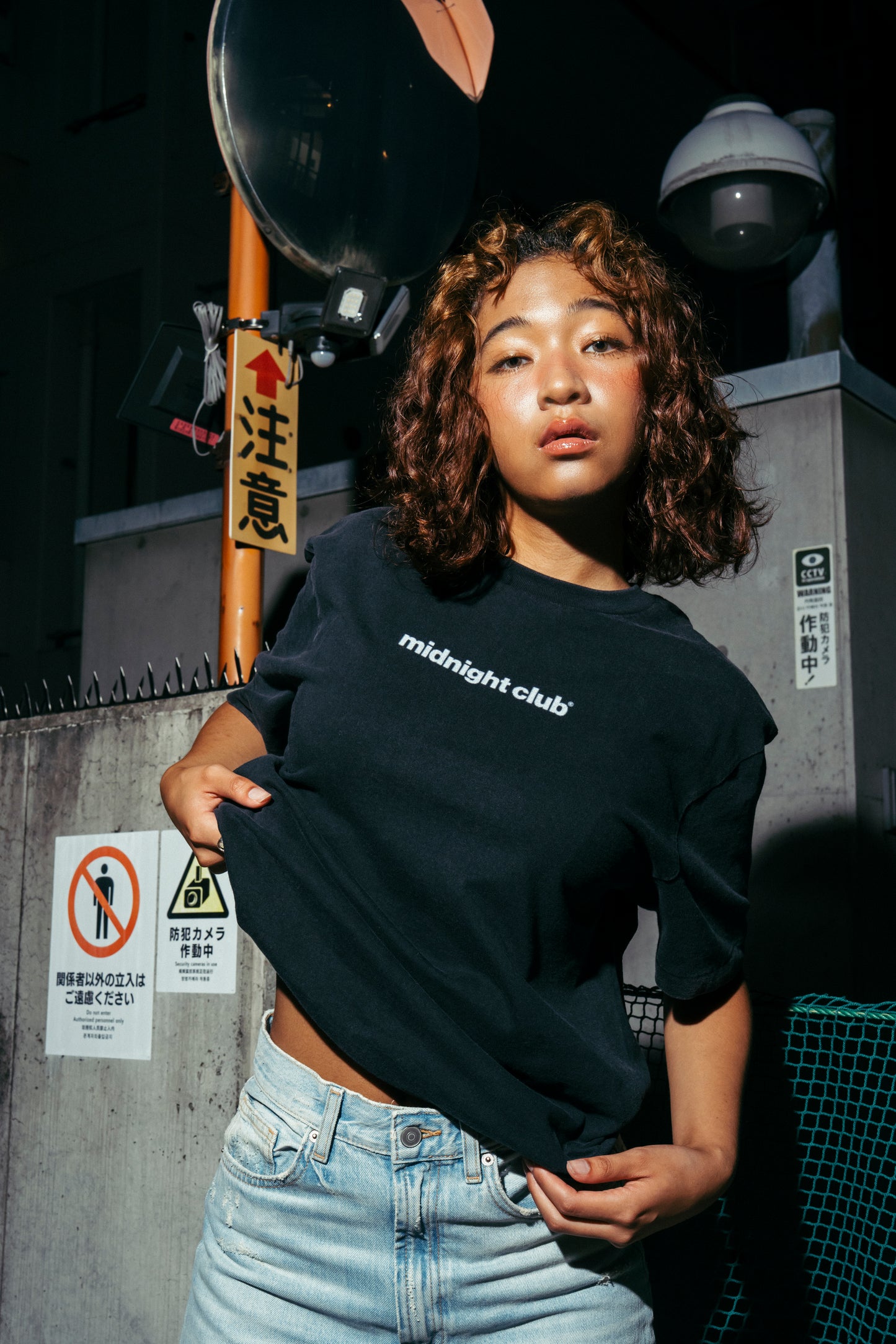 MIDNIGHT CLUB STANDARD TEE-Black